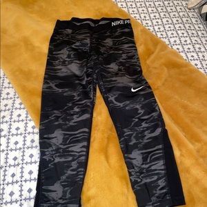 Nike capris